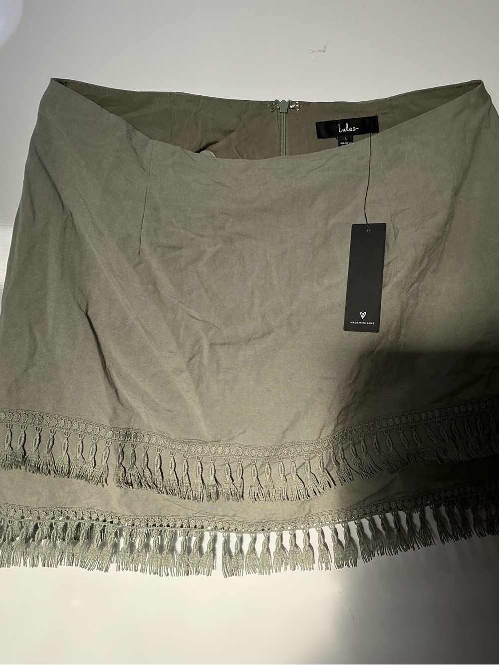 Lulus Olive Green Fringe Mini Skirt Boho Festival Summer NWT Size Large - Picture 3 of 3